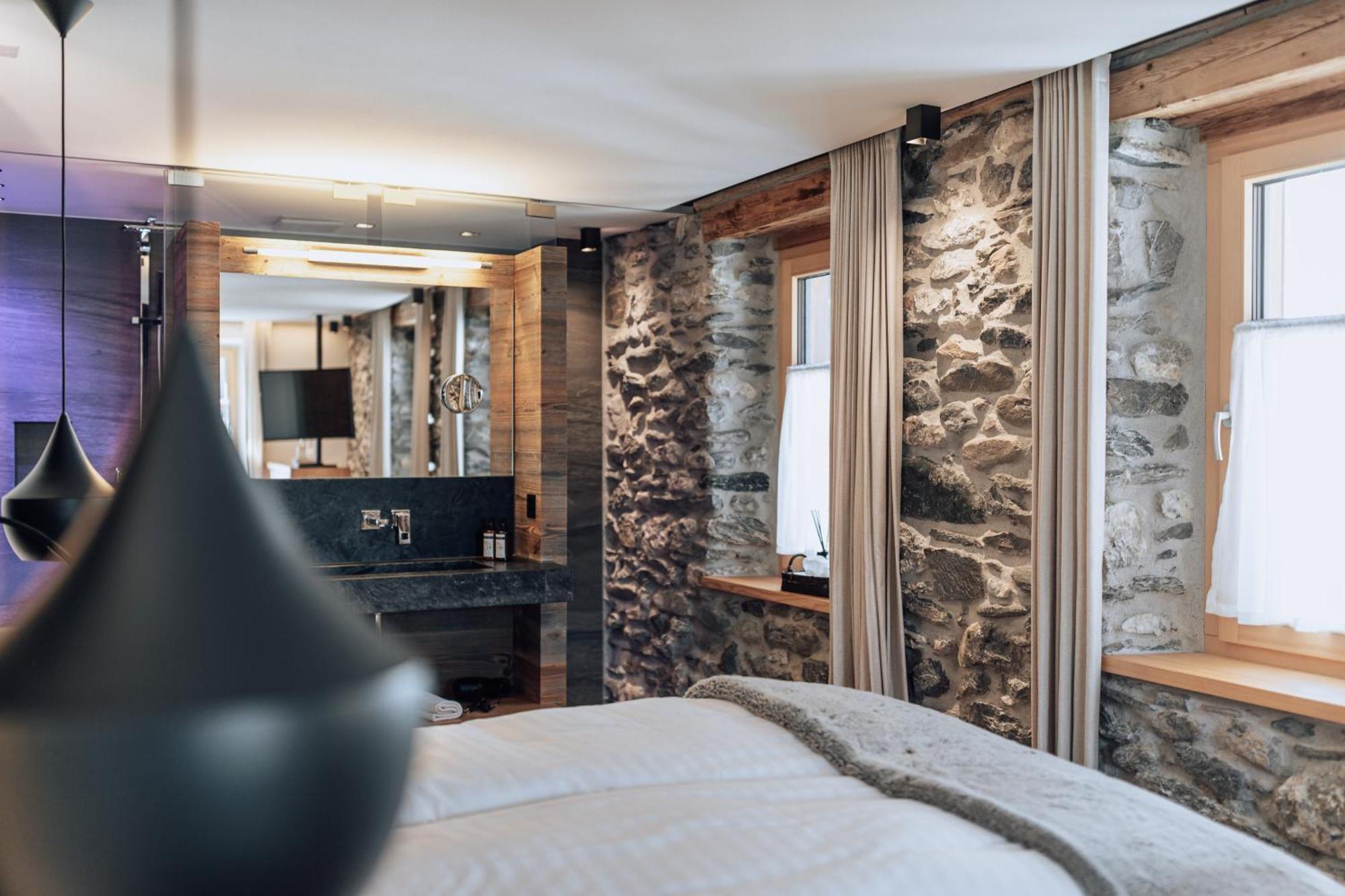 Laret Private Boutique Hotel - Adults Only Samnaun Kültér fotó