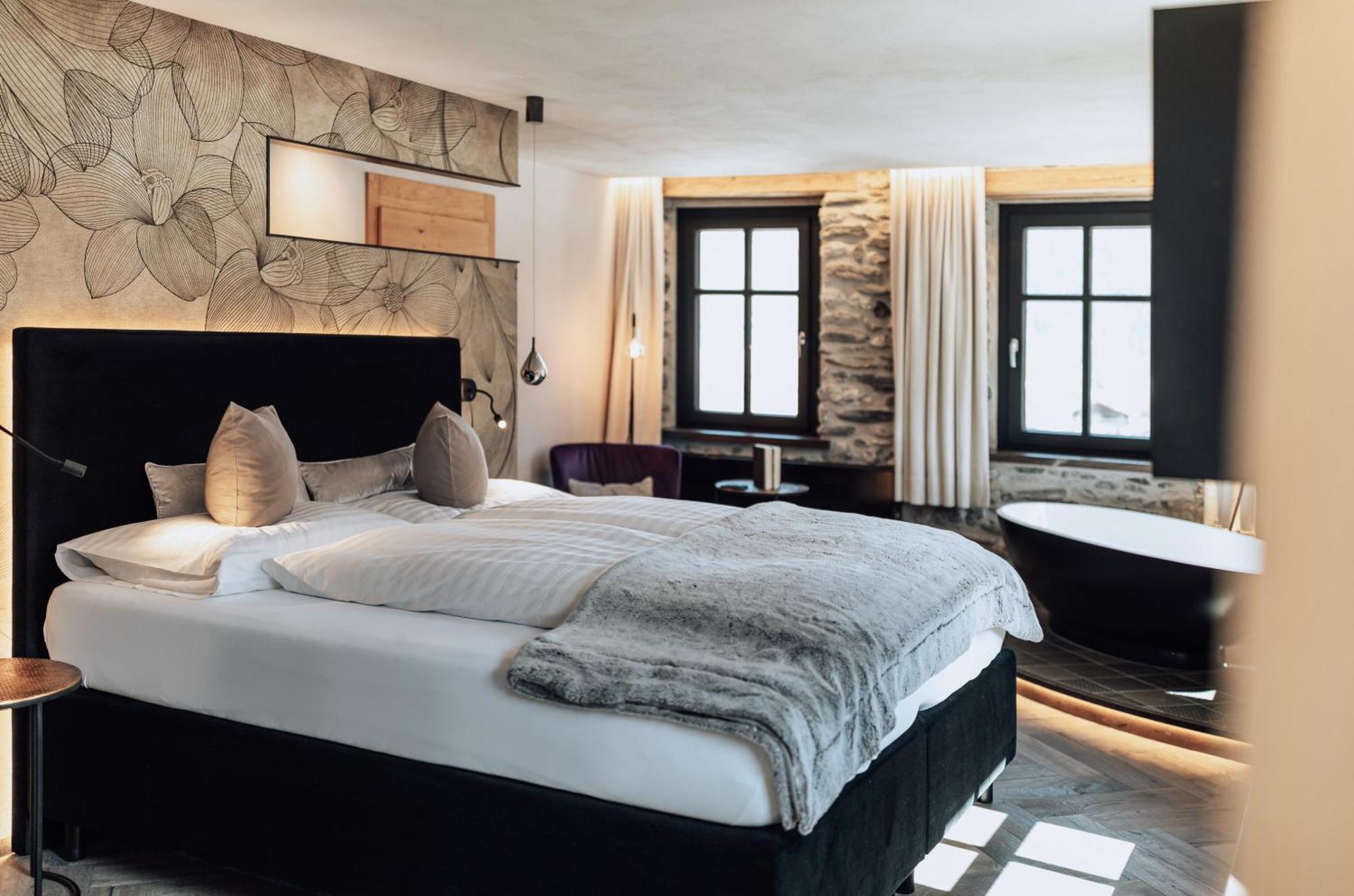 Laret Private Boutique Hotel - Adults Only Samnaun Kültér fotó